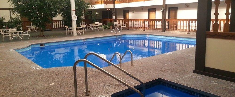 Shawano Four Seasons Resort Εξωτερικό φωτογραφία