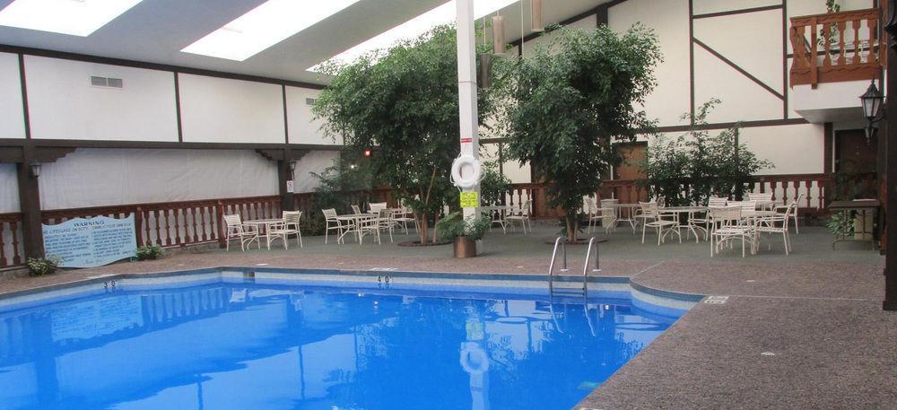 Shawano Four Seasons Resort Εξωτερικό φωτογραφία