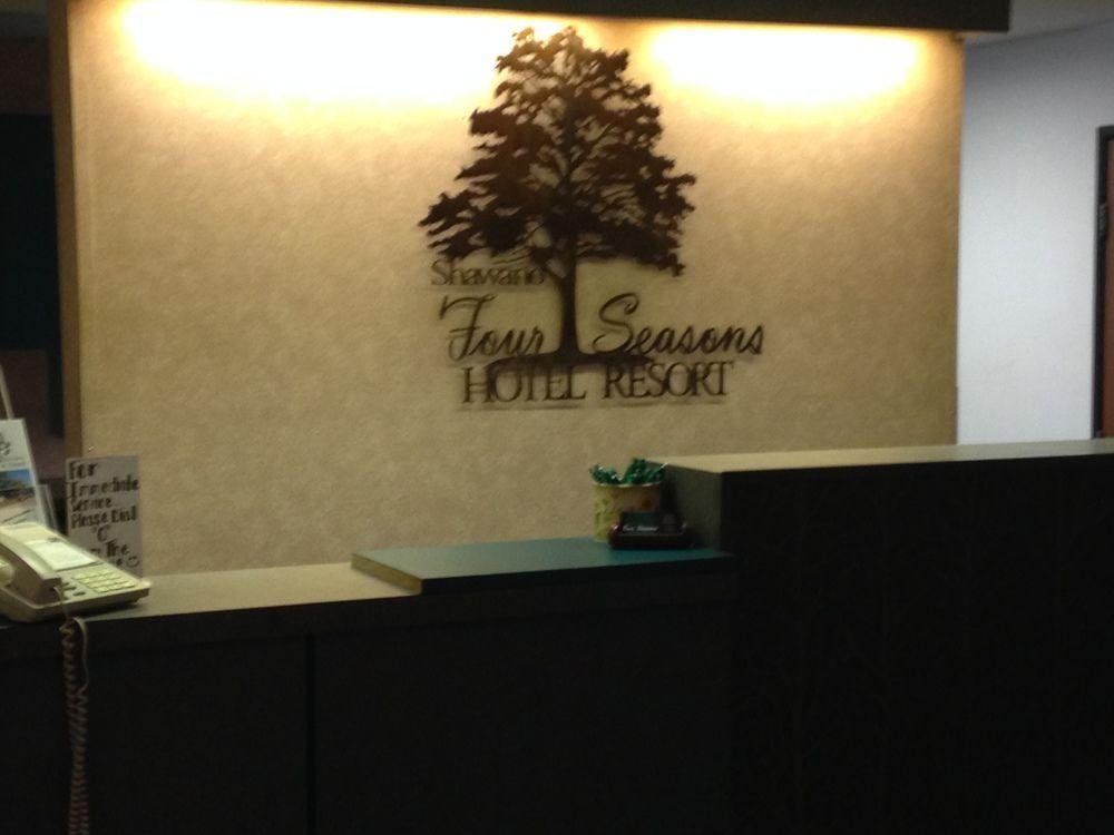 Shawano Four Seasons Resort Εξωτερικό φωτογραφία