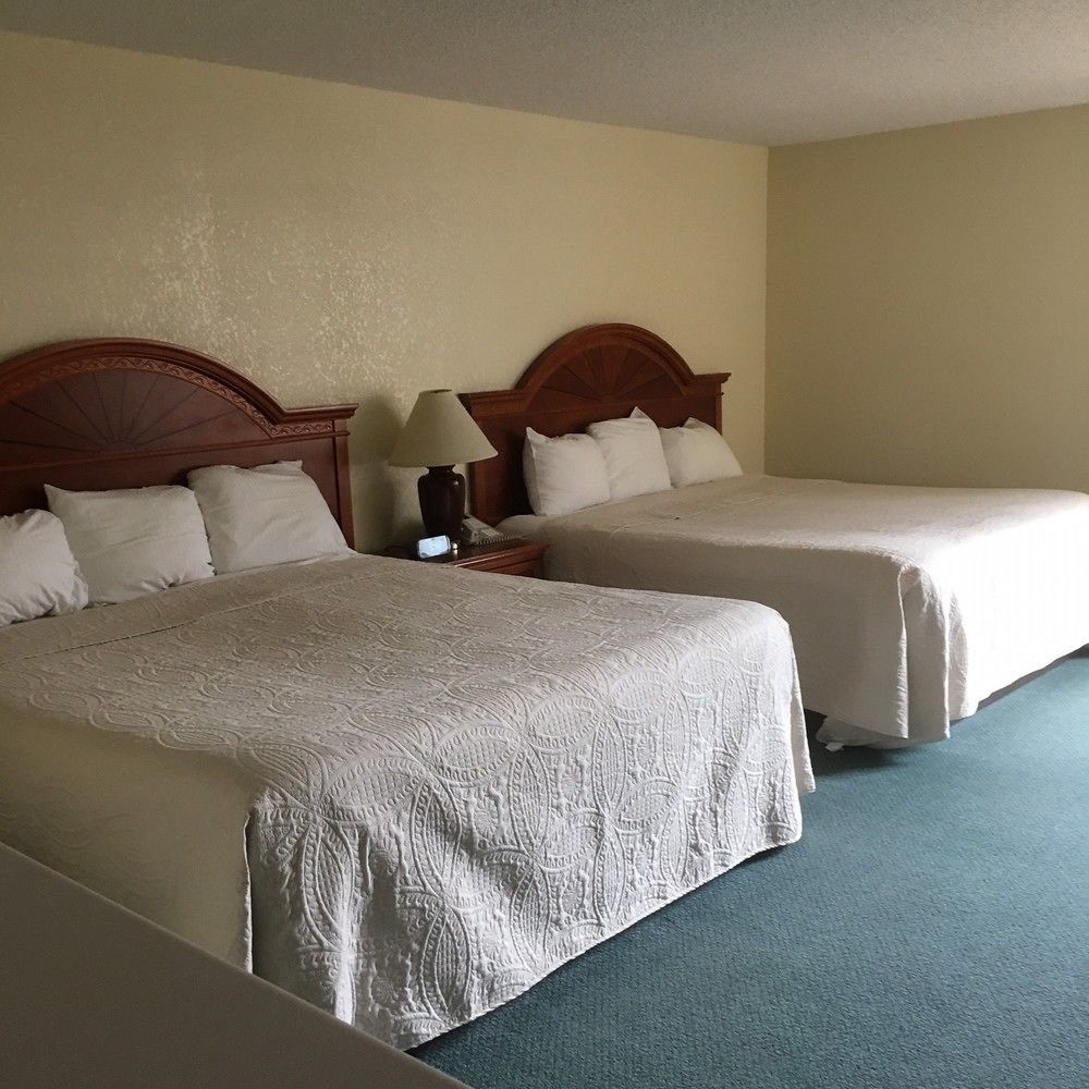 Shawano Four Seasons Resort Εξωτερικό φωτογραφία
