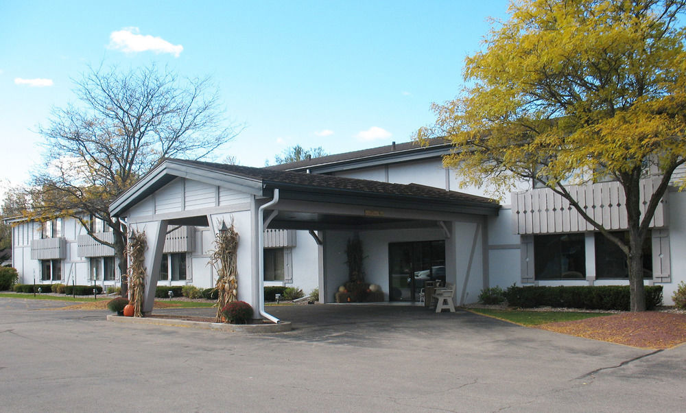 Shawano Four Seasons Resort Εξωτερικό φωτογραφία