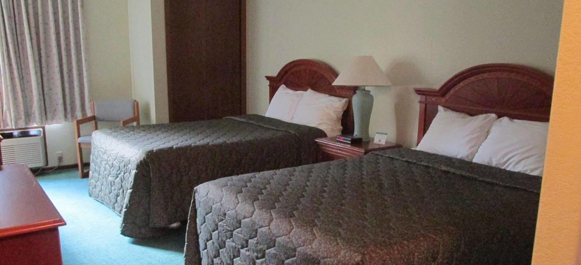 Shawano Four Seasons Resort Εξωτερικό φωτογραφία